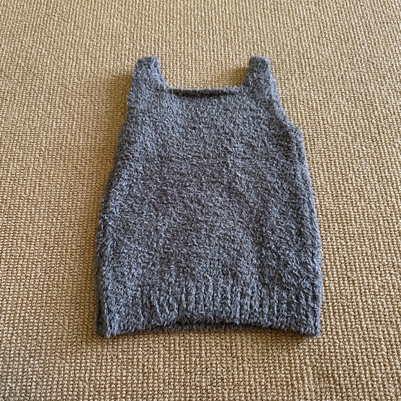 Skims Kid's Smoke Cozy Knit Scoop Neck Tank, Size 8/10 New